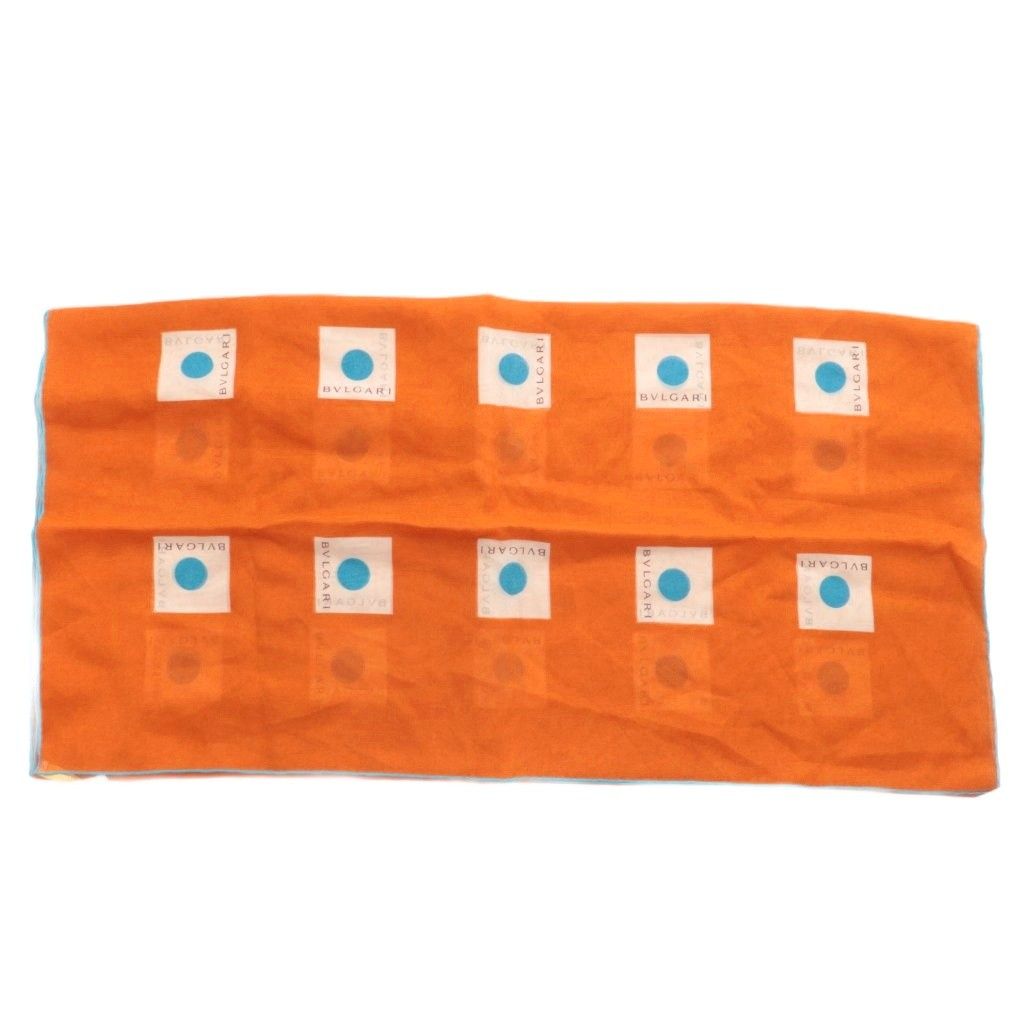 電波時計】ワンちゃんが寄り添う電波デジタル時計 ― ゴールデン