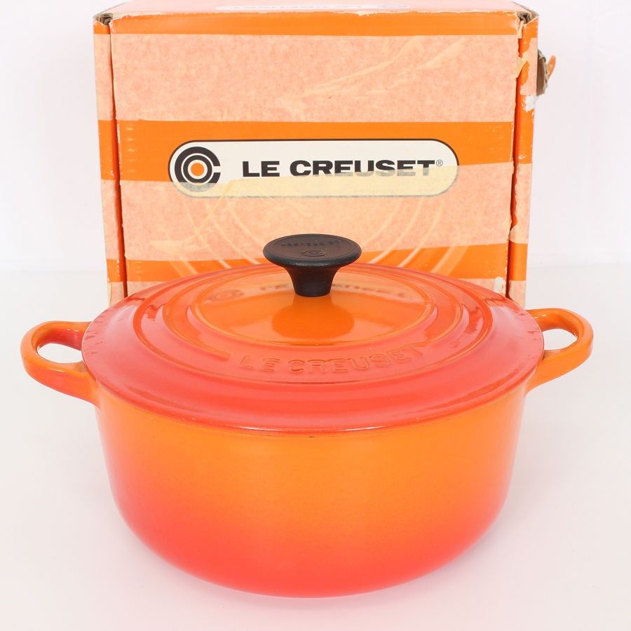 ルクルーゼ ホーロー両手鍋 22cm オレンジ 送料込み Le Creuset 両手鍋