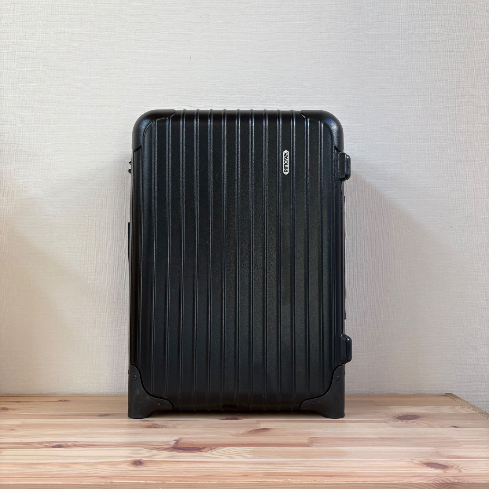 RIMOWA ブラック キャリーケース ボレロ　23L リモワ リモワ・ボレロ：RIMOWA BOLERO