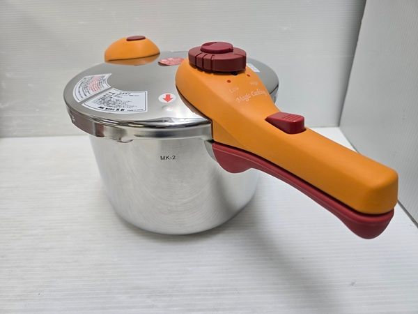 未使用品】 高敏 マジッククッキング 松居一代プロデュース 圧力鍋 4.5