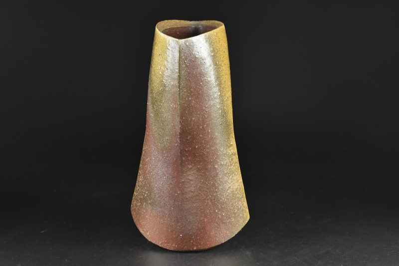 アウトレット 【蔵A5647a】備前 奥本丸味 花器 花瓶 共箱 2025年最新