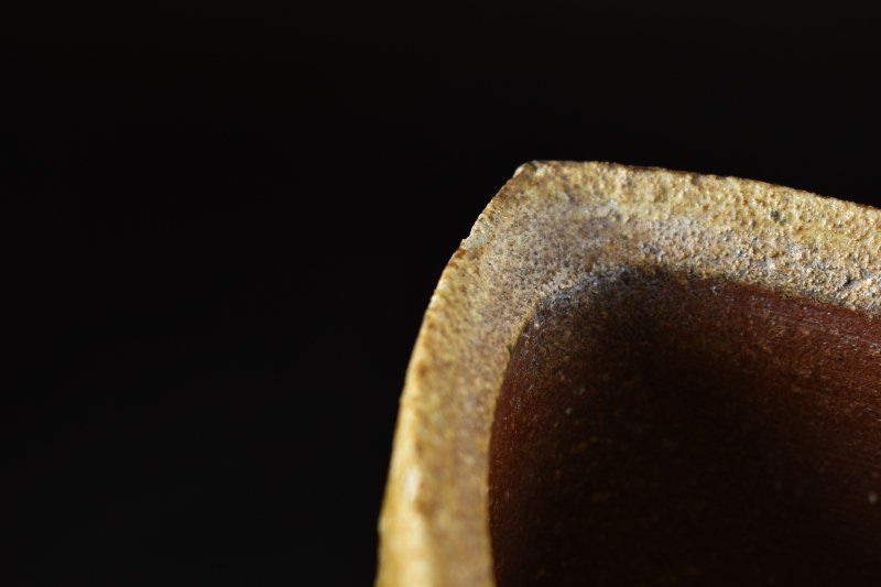 アウトレット 【蔵A5647a】備前 奥本丸味 花器 花瓶 共箱 2025年最新