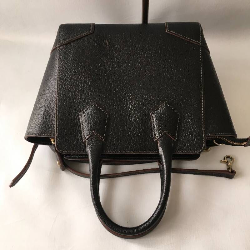 美品 Vivienne Westwoodヴィヴィアンウエストウッド オーブ レザー