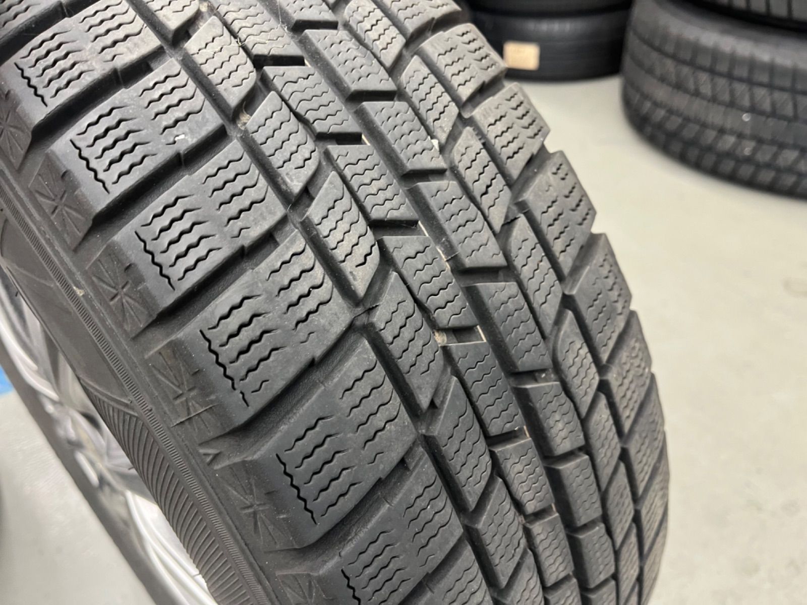 195/65R15 日産 セレナ スタッドレスタイヤ 一本 その2 楽天市場】送料