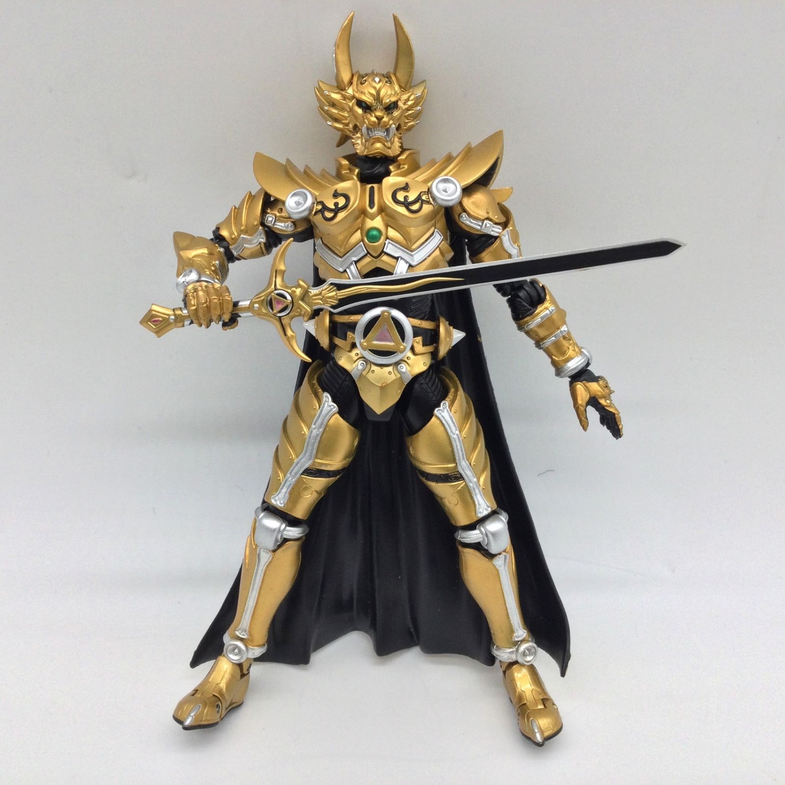 10491 S.H.Figuarts S.H.フィギュアーツ 黄金騎士 牙狼 GARO ガロ