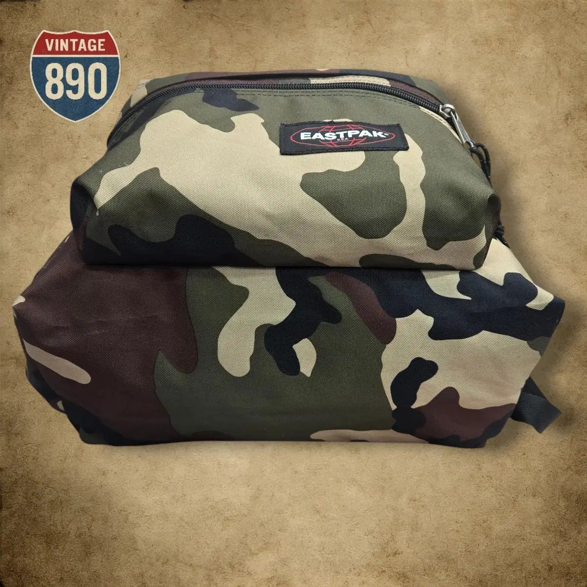 EASTPAK イーストパック パデッド ジップラー カモ バックパック