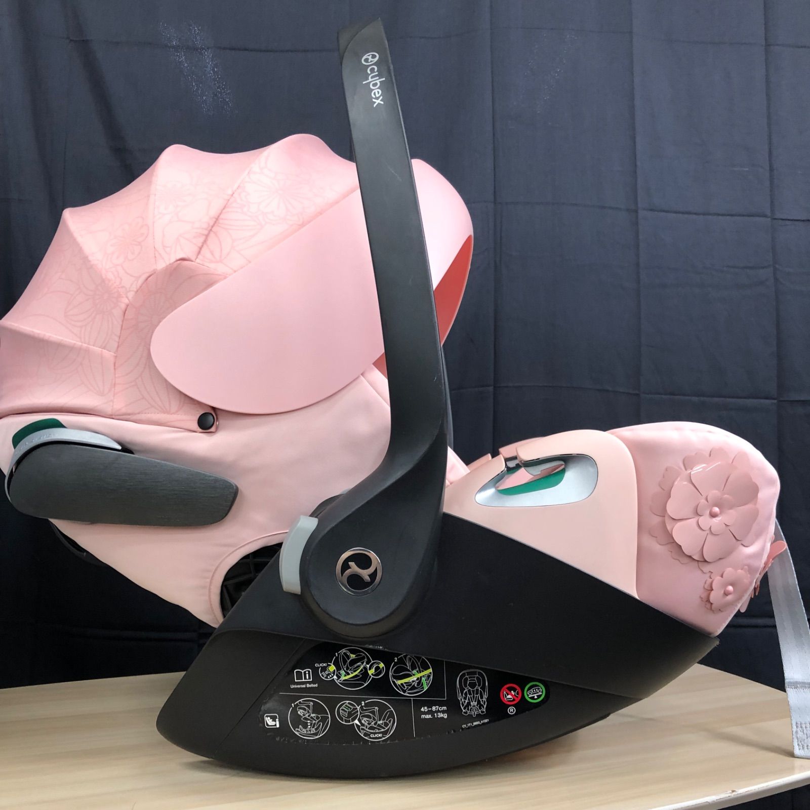 △【値下げ交渉可能】cybex サイベックス ベビーシート Cloud Z2 i