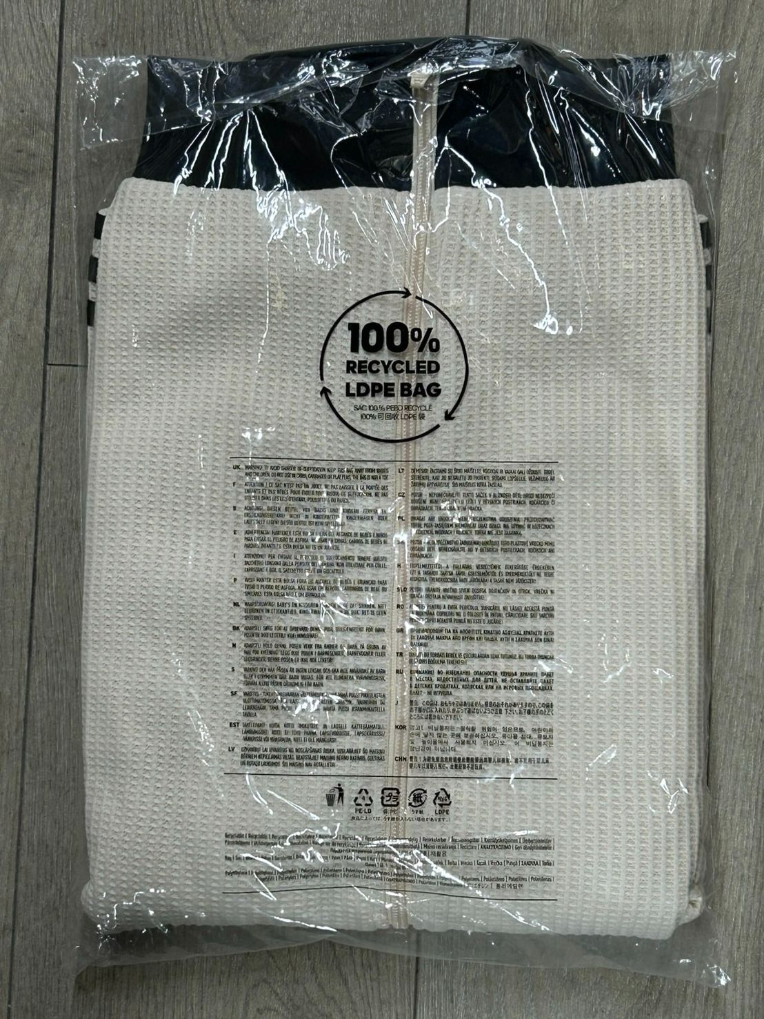  XLサイズ アディダス 刺繍 ワッフル トラックジャケット adidas ホワイト ジャージ トップス