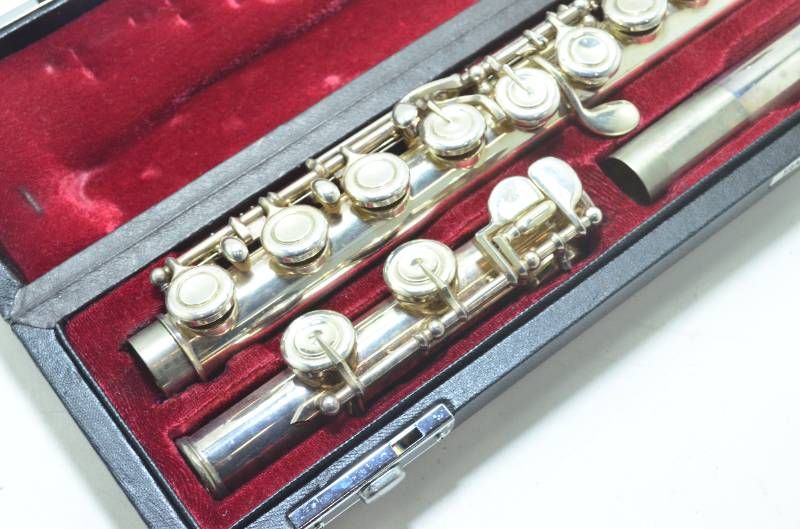 送料無料】YAMAHA フルート ヤマハ フルート YFL-717 “Finesse