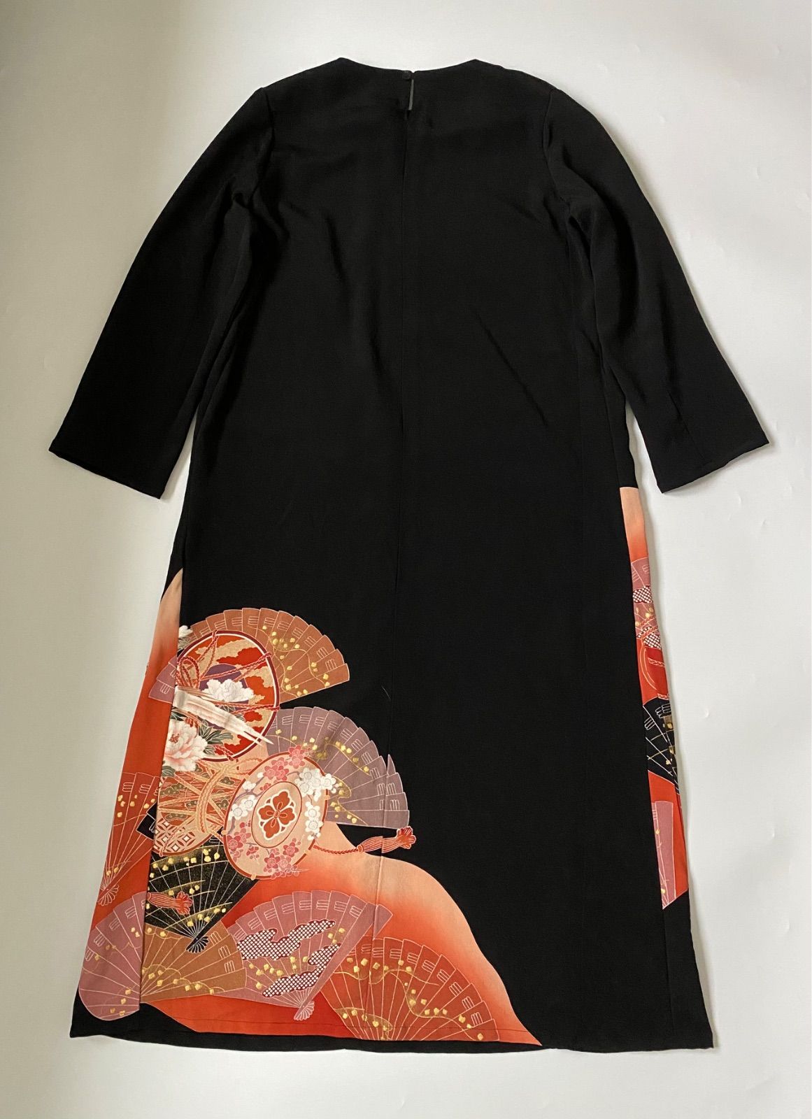ハンドメイド 着物リメイク 黒留袖 花柄Aラインのロングワンピース