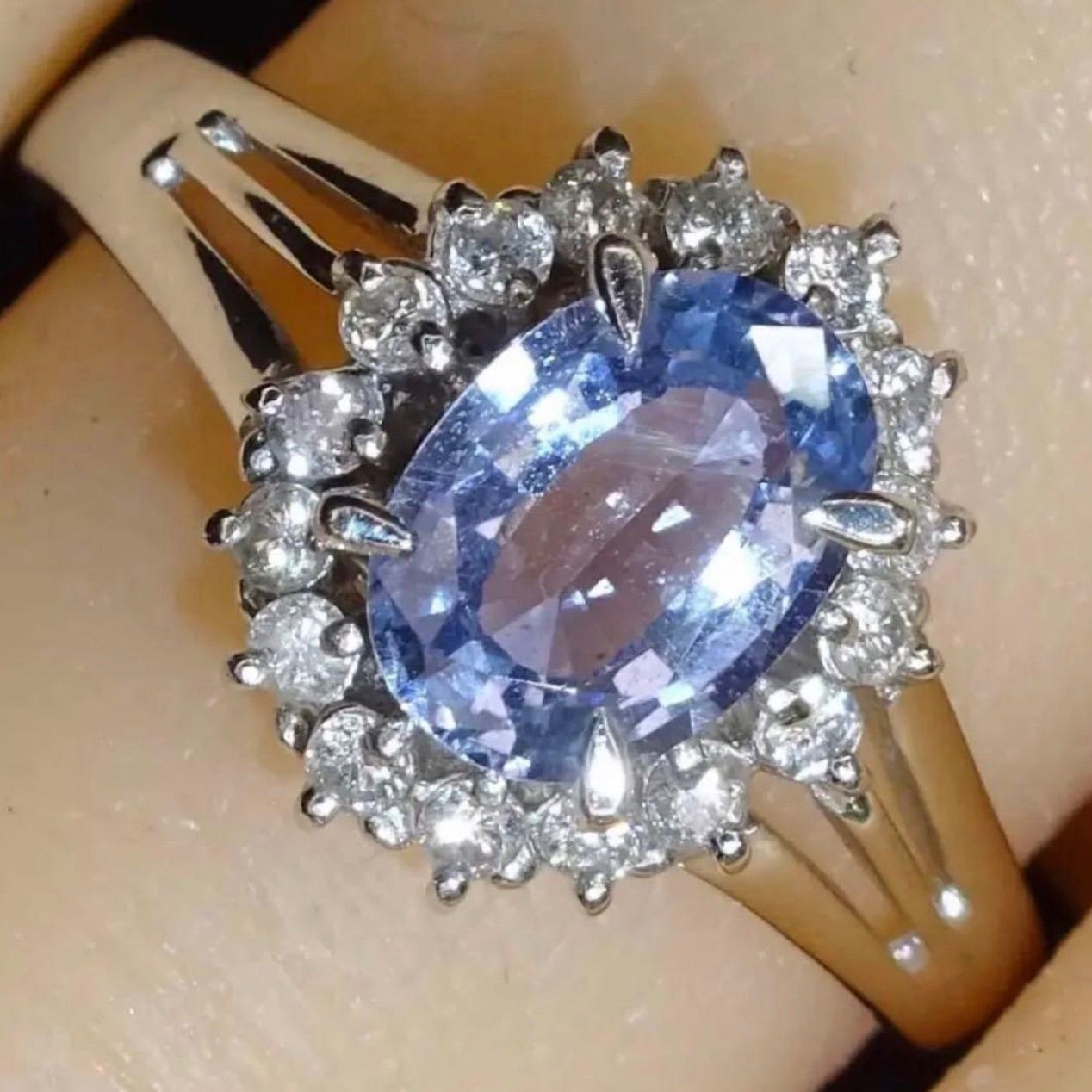 ジュエリーマキ Pt850 天然サファイア0.39ct ダイヤモンド0.10ct