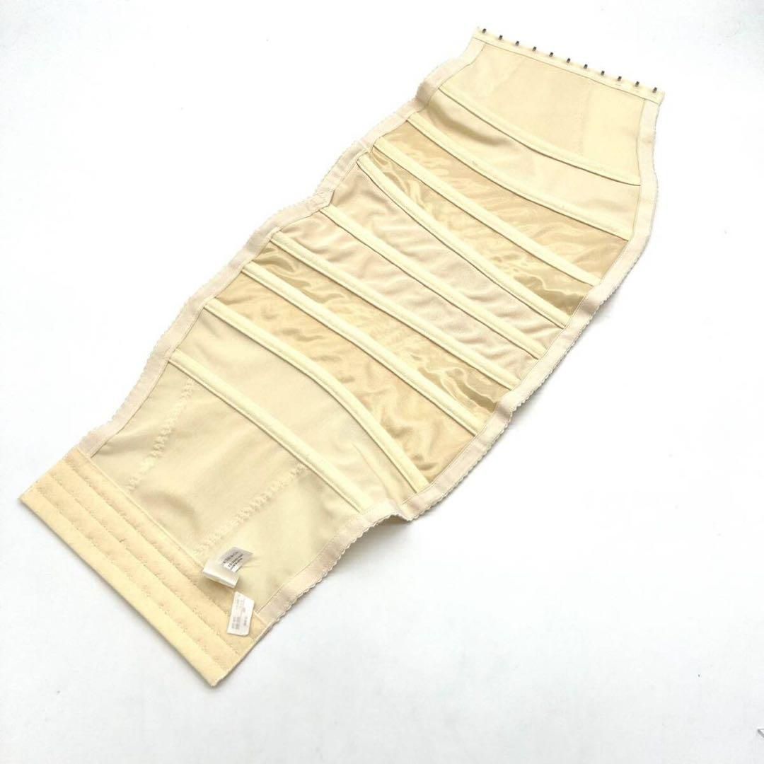 上質 シルエット