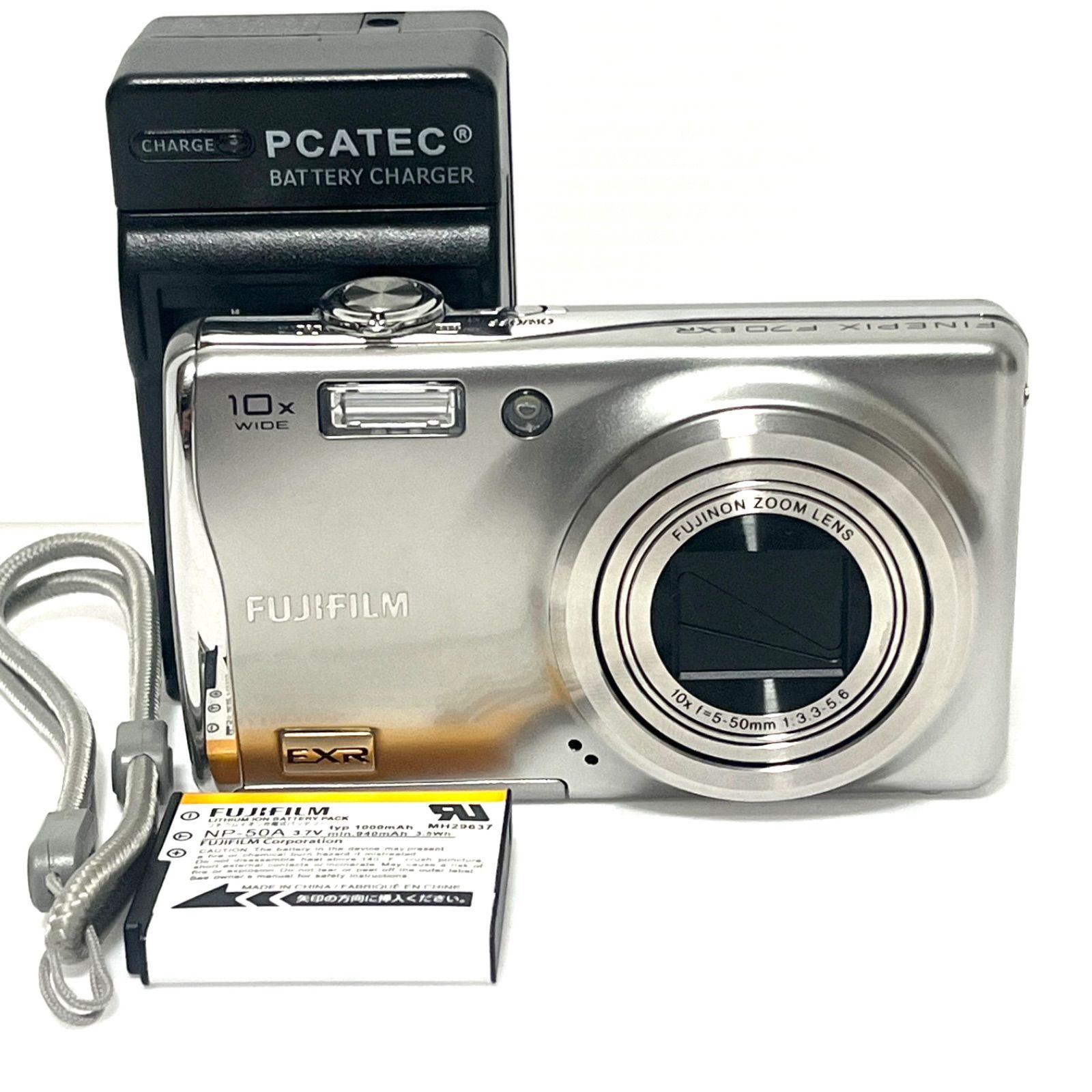 FINEPIX F70EXR 富士フィルム FUJIFILM コンパクトデジタルカメラ シルバー