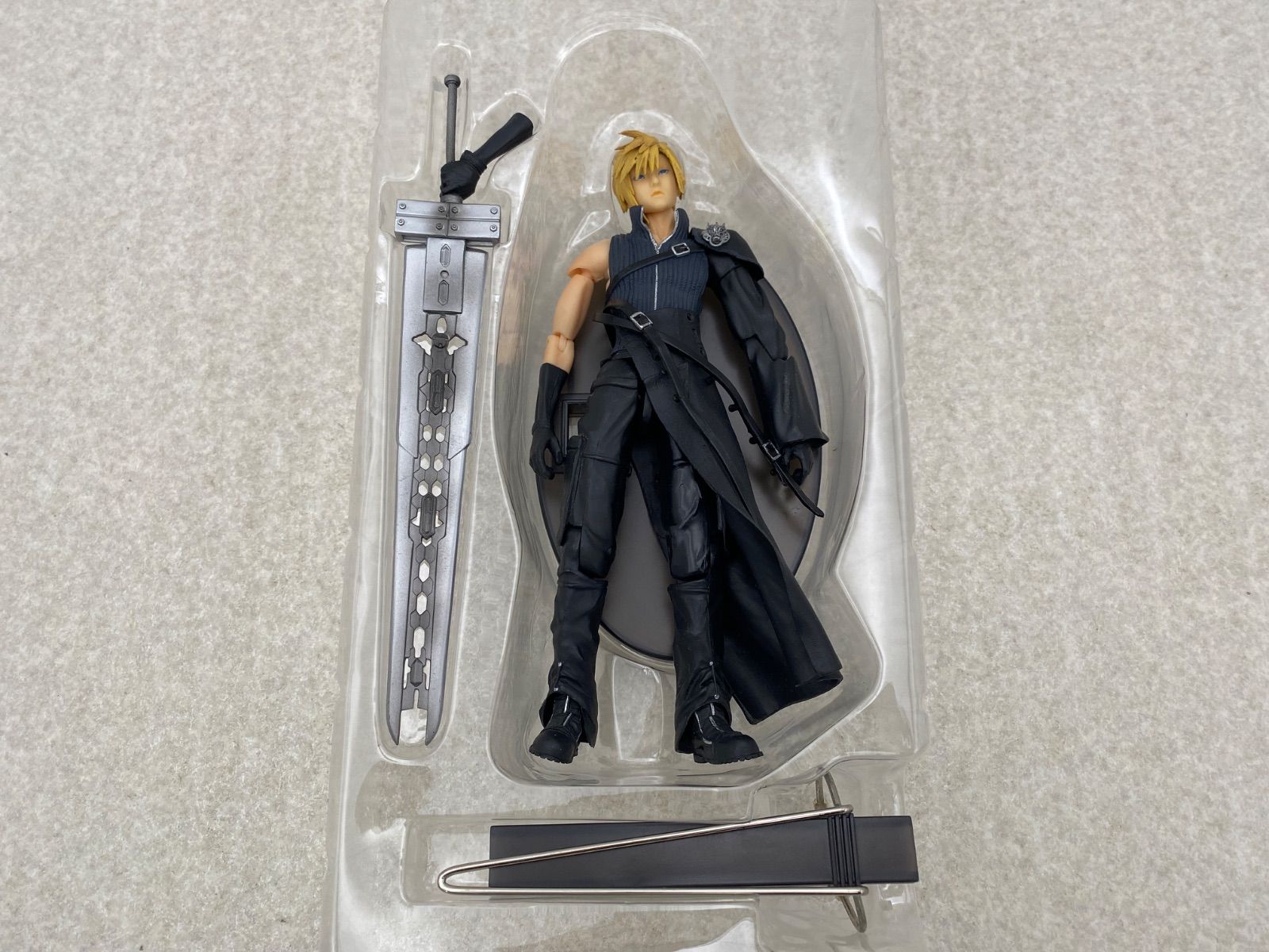 ファイナルファンタジーVII アドベント チルドレン アドベント