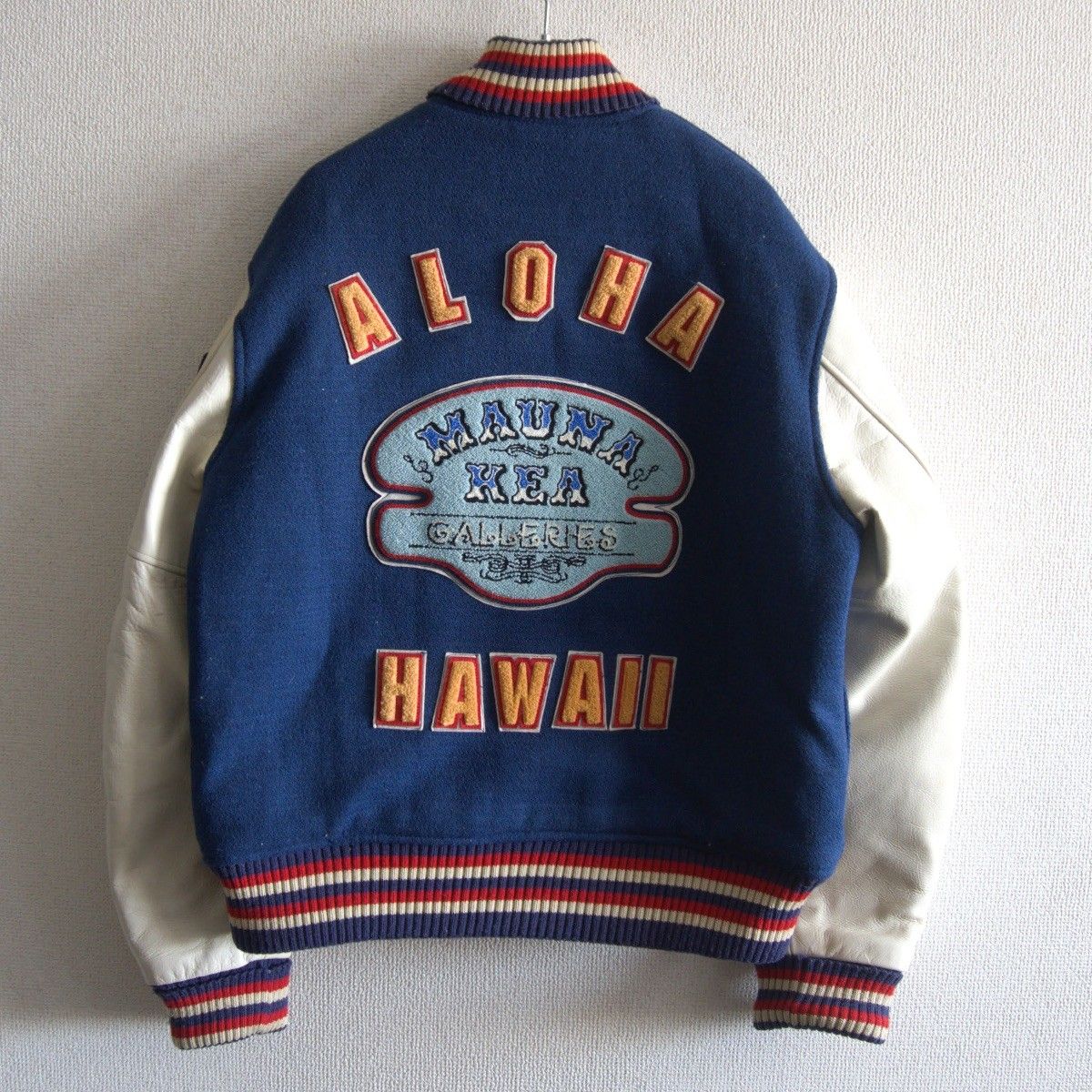 WHITESVILLEレザースリーブ スタジャンスタジアムジャンパー 40 WHITESVILLE - 【美品】WHITESVILLE【フルデコ レザースリーブ