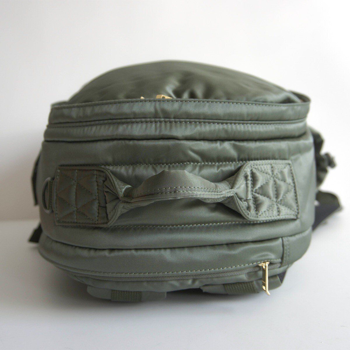 極美品】PORTER 【新型 タンカー リュック】ポーター セージグリーン