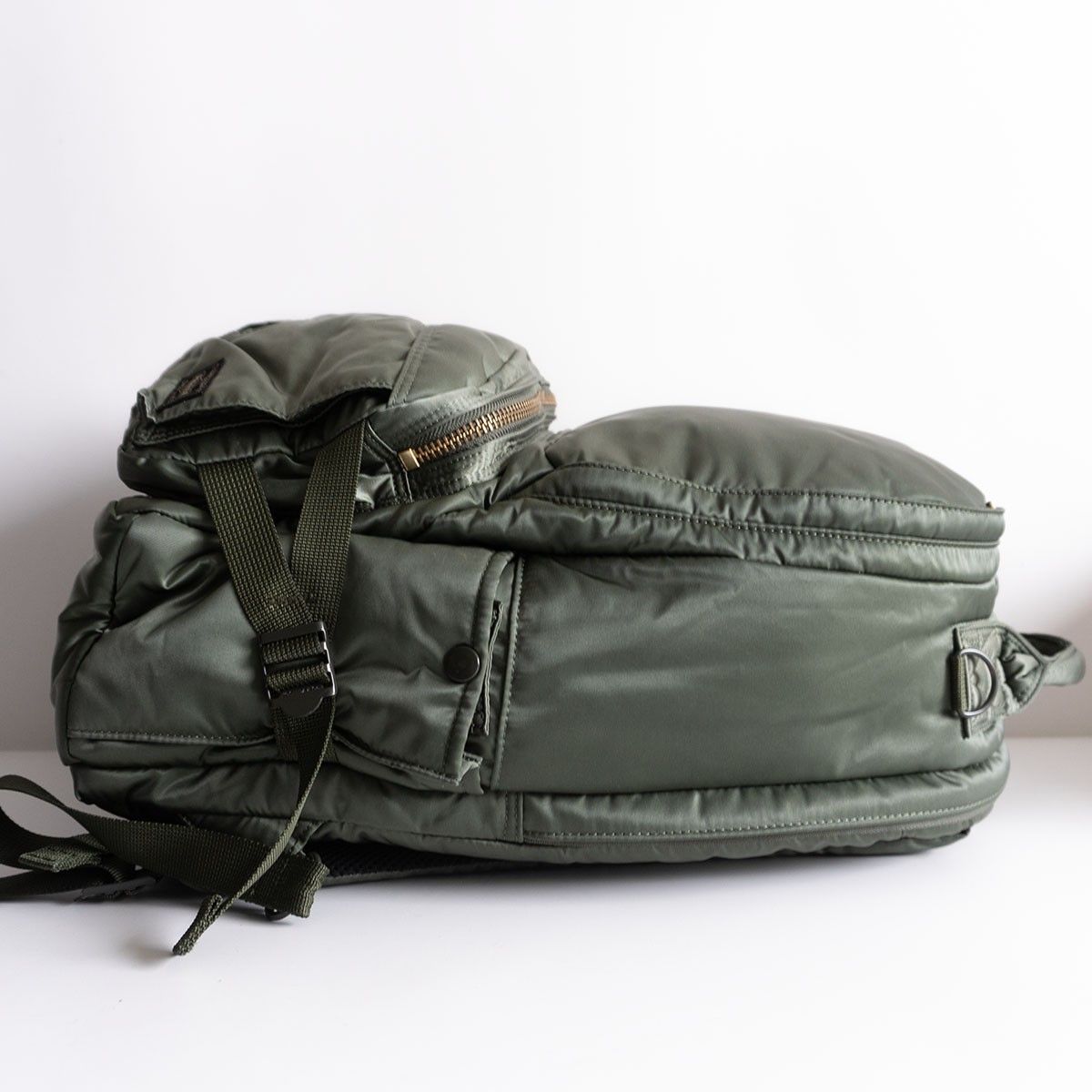 極美品】PORTER 【新型 タンカー リュック】ポーター セージグリーン