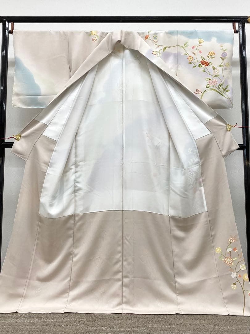 京友禅 桐壺 菱健 訪問着 金駒 金彩 ぼかし染 正絹 躾糸付き 京友禅 桐壺 菱健 訪問着 金駒 金彩 ぼかし染め 雪輪 唐花文様 正絹 躾