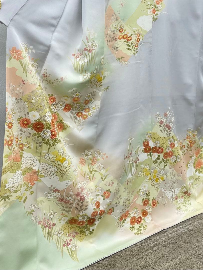染の北川 訪問着 金駒 金彩 百合 菊 杜若 萩 正絹 躾糸付き K500