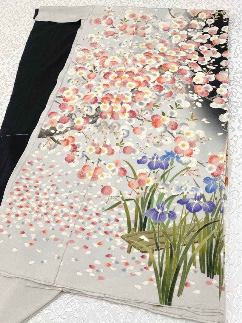 秀美 十日町友禅 訪問着 落款入 未仕立て品 仮絵羽 春夏秋冬 八掛付き 正絹 秀美 十日町友禅 訪問着 落款入 未仕立て品 仮絵羽 春夏秋冬 八掛付き