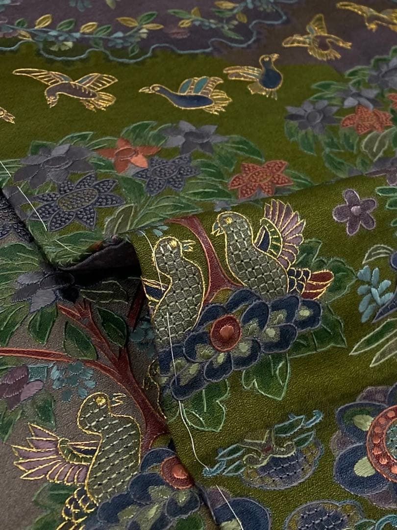 蘇州刺繍 汕頭刺繍 相良刺繍 総柄 訪問着 狩猟文 更紗 動物 鳥 正絹 躾