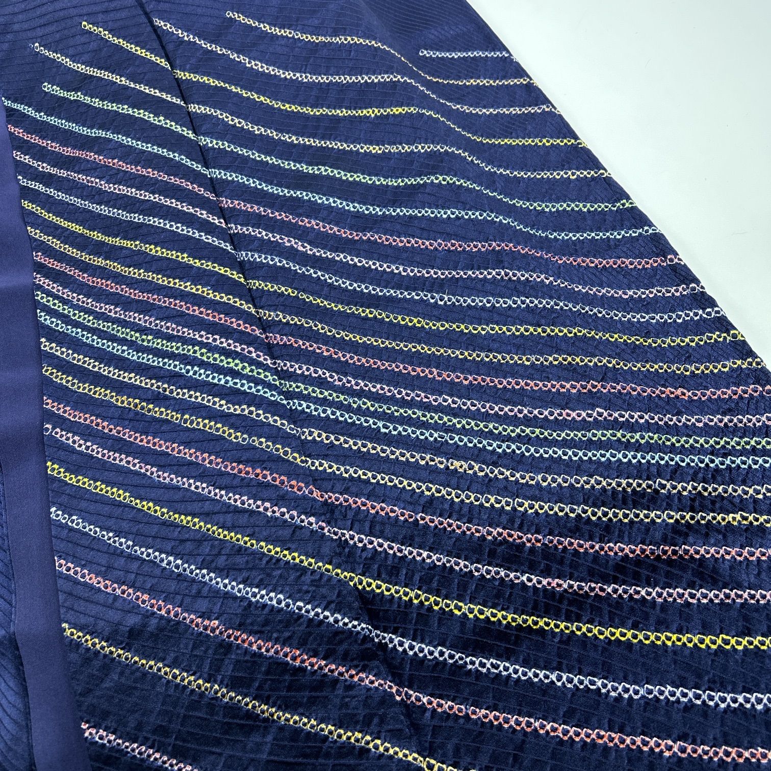 ❁tomihisa❁新品 桜 着物 正絹 仕付け糸付”春を待ち侘びる満開の桜