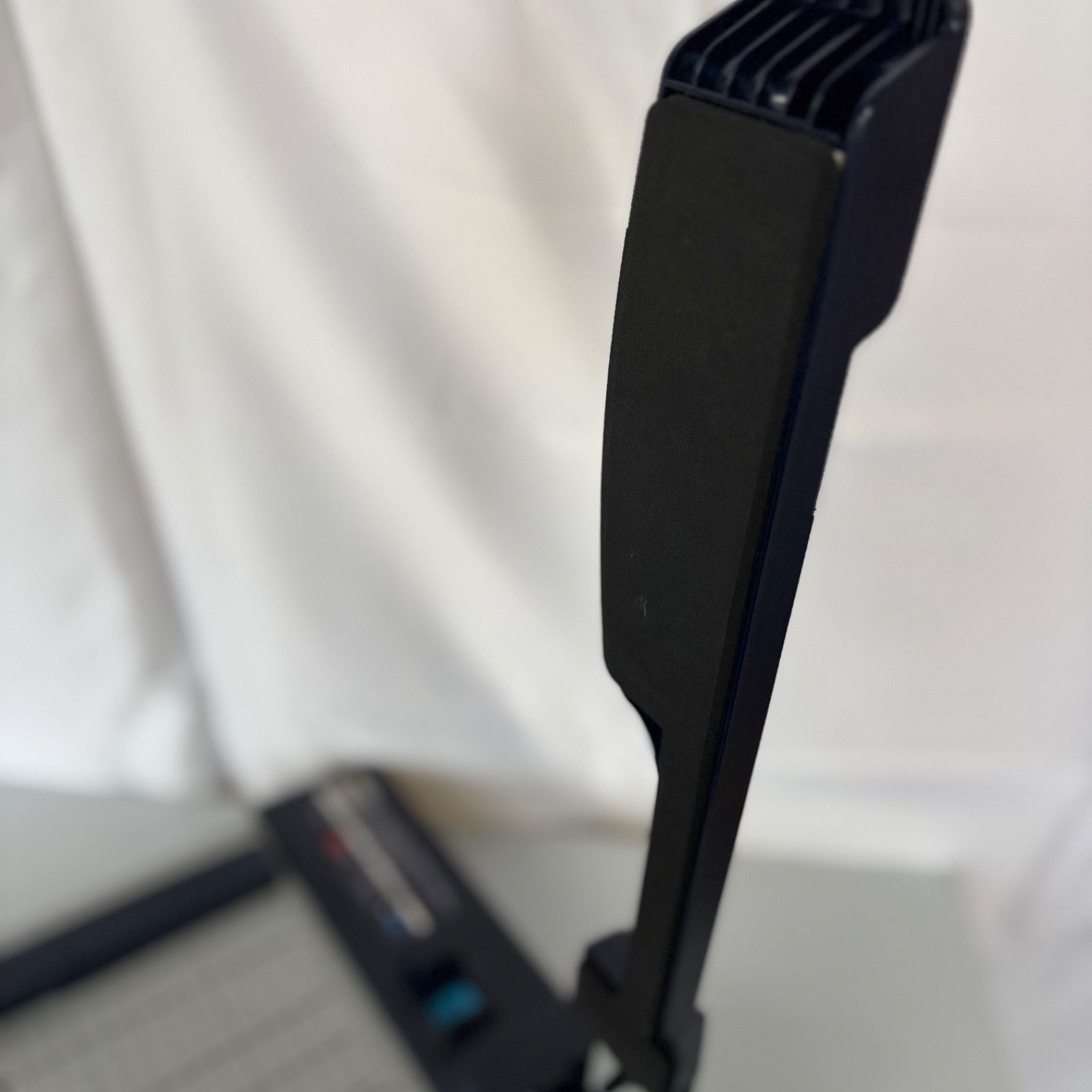 押し切り式 ペーパーカッター