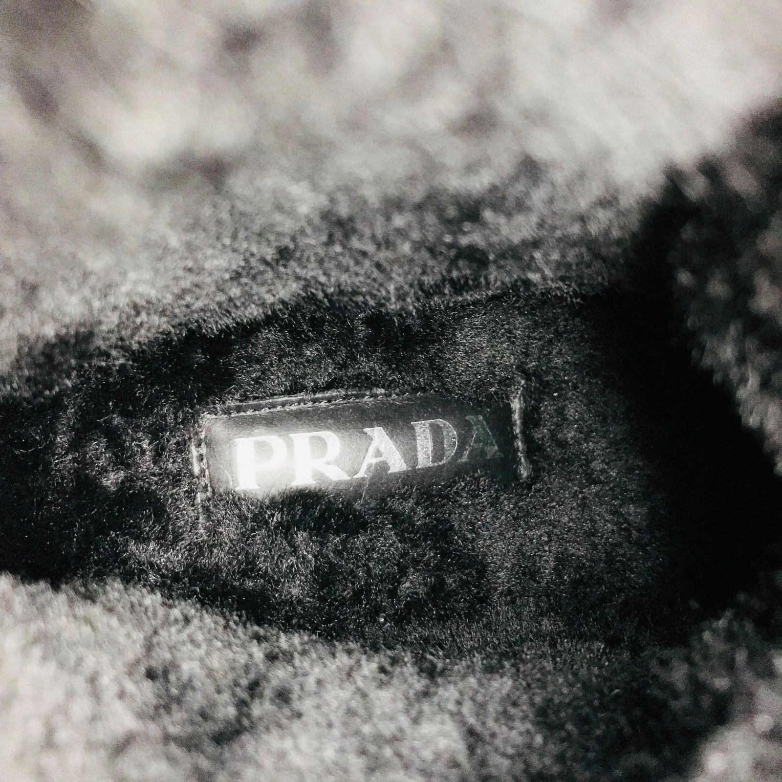 プラダ レディース