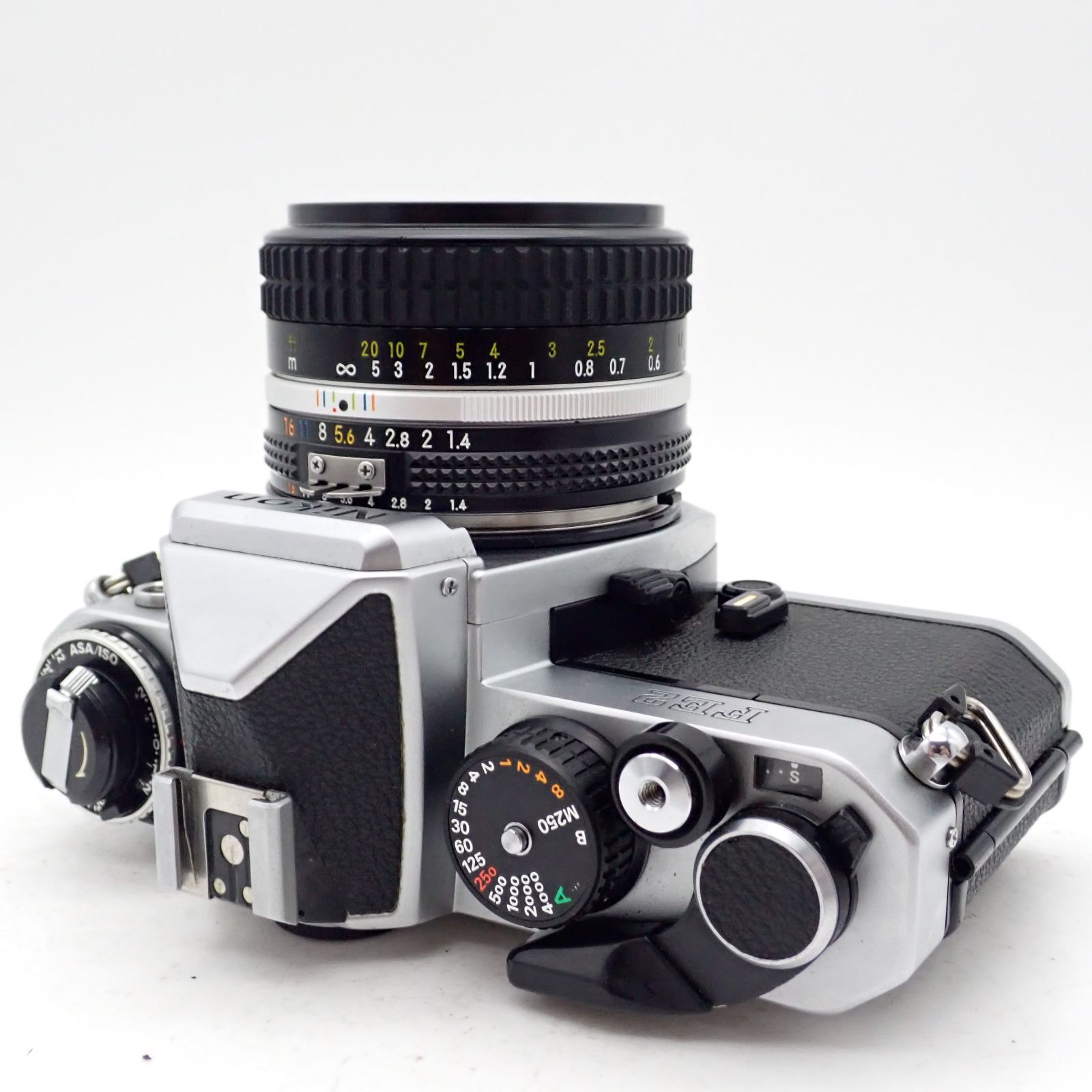 美品 Nikon FE2 シルバー 一眼レフフィルムカメラ MD-12 モーター