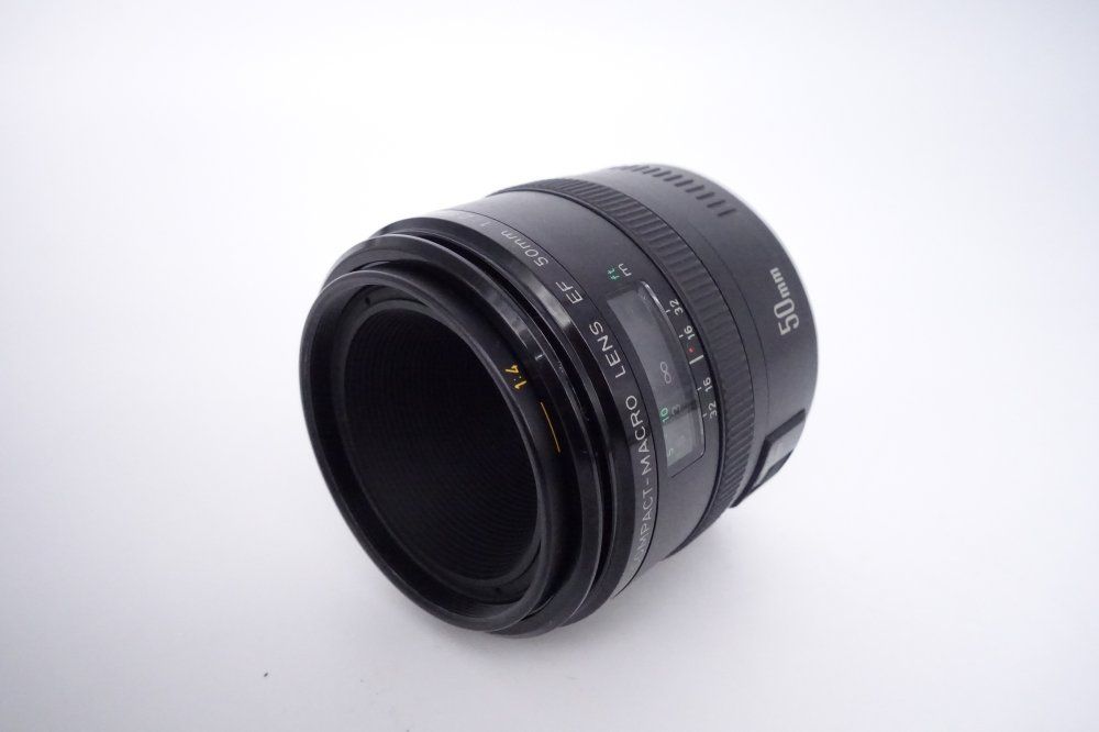 キヤノン Canon 単焦点マクロレンズ EF 50mm F2.5 コンパクトマクロ フルサイズ対応 D10096A