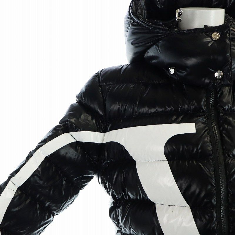 ヴァレンティノ ヴァレンチノ VALENTINO モンクレール MONCLER コラボ