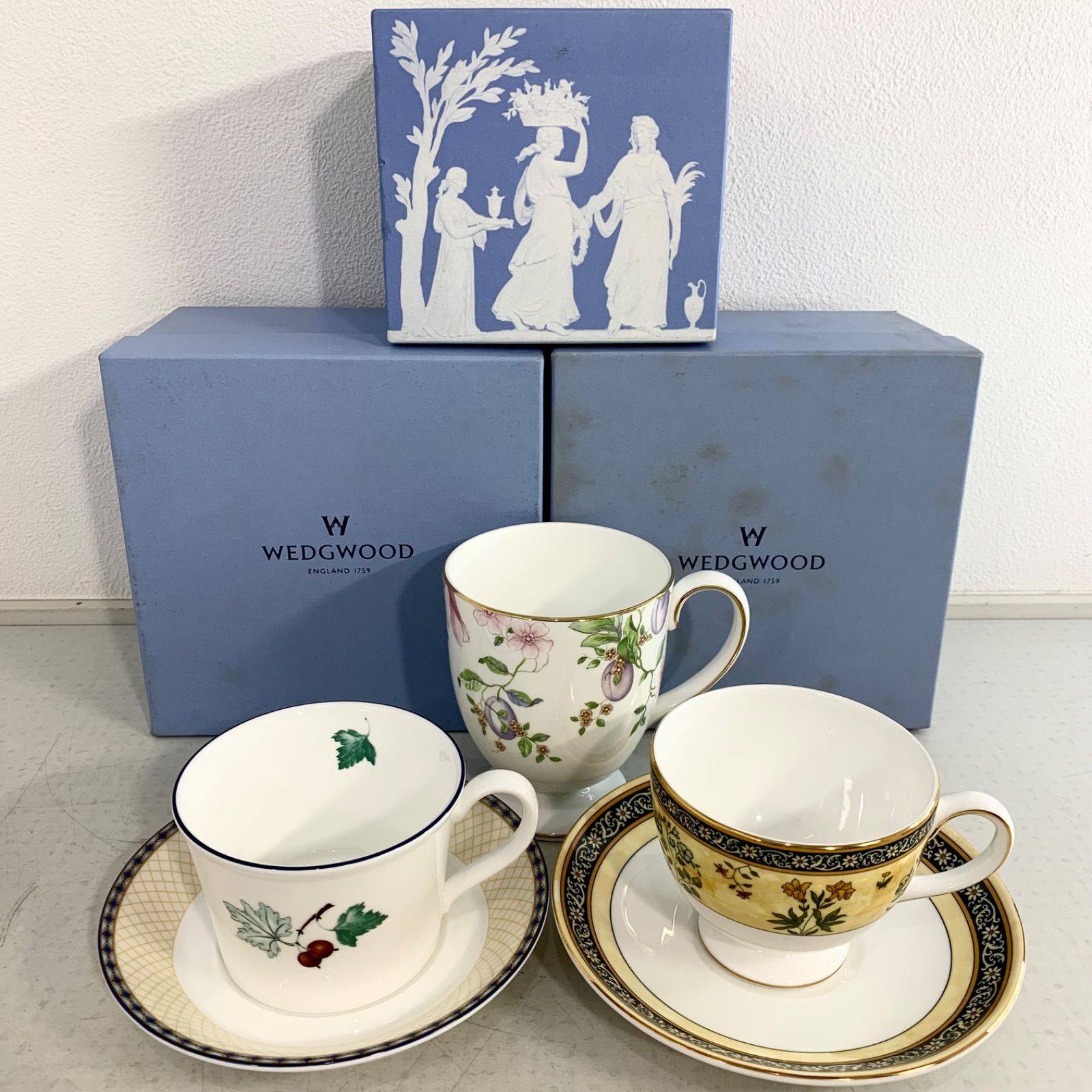 ウェッジウッド ワイルドストロベリー マグカップ フルーツシンフォニー インディアカップ＆ソーサー