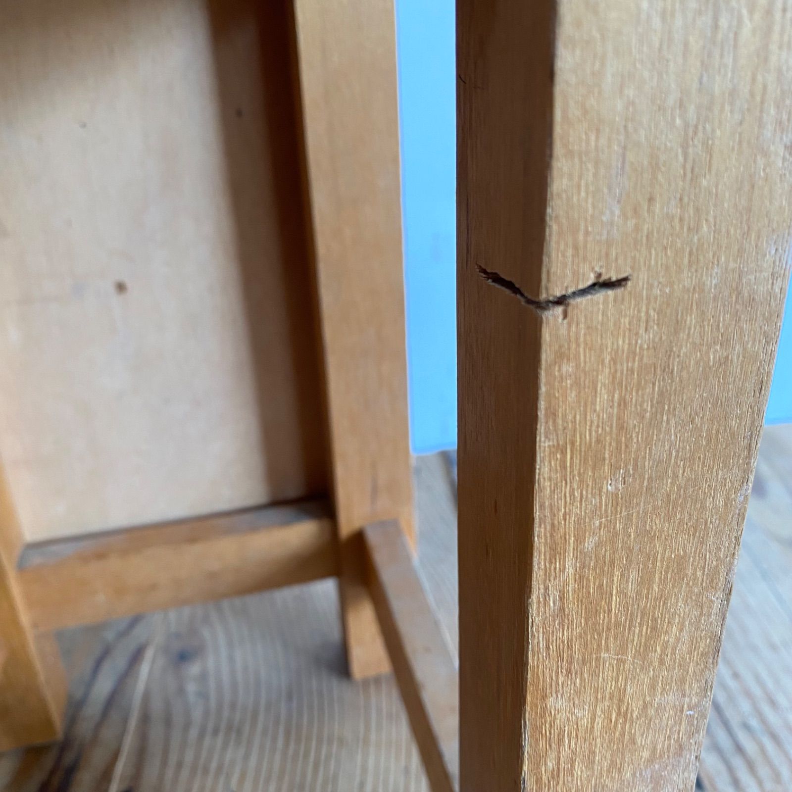 2脚セット アンティーク 角 スツール 椅子 植物台 昭和レトロ y77 2脚セット アンティーク 角 スツール 椅子 植物台 昭和レトロ y77