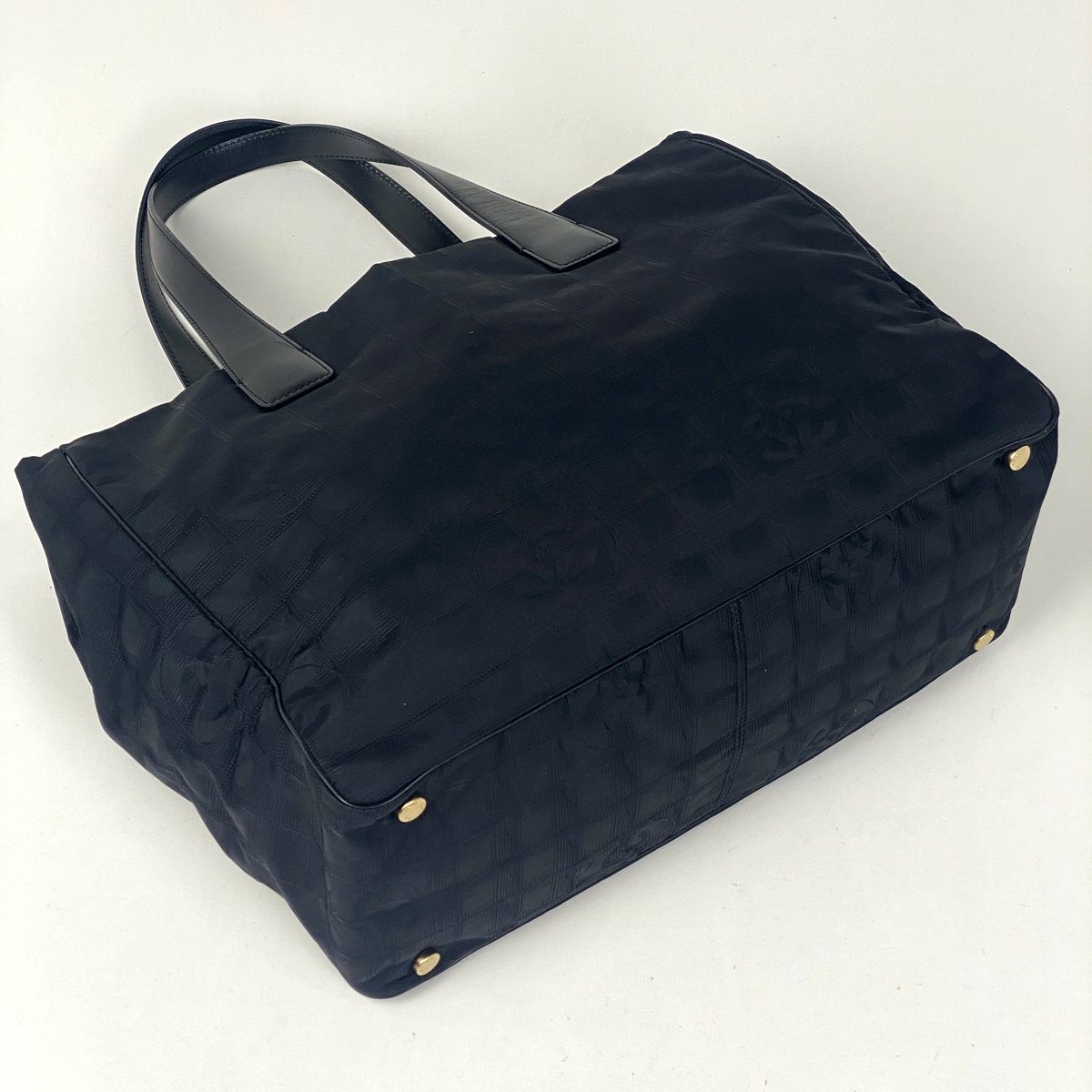 シャネル CHANEL ニュートラベルライン トート MM ココマーク ショルダーバッグ トートバッグ ナイロンジャガード ブラック A15991 レディース
