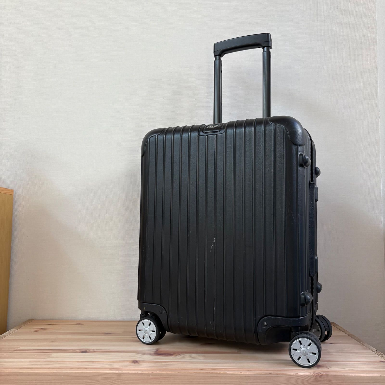 RIMOWA SALSA 52L CABIN 4輪 リモワ サルサ ブラック キャリーケース