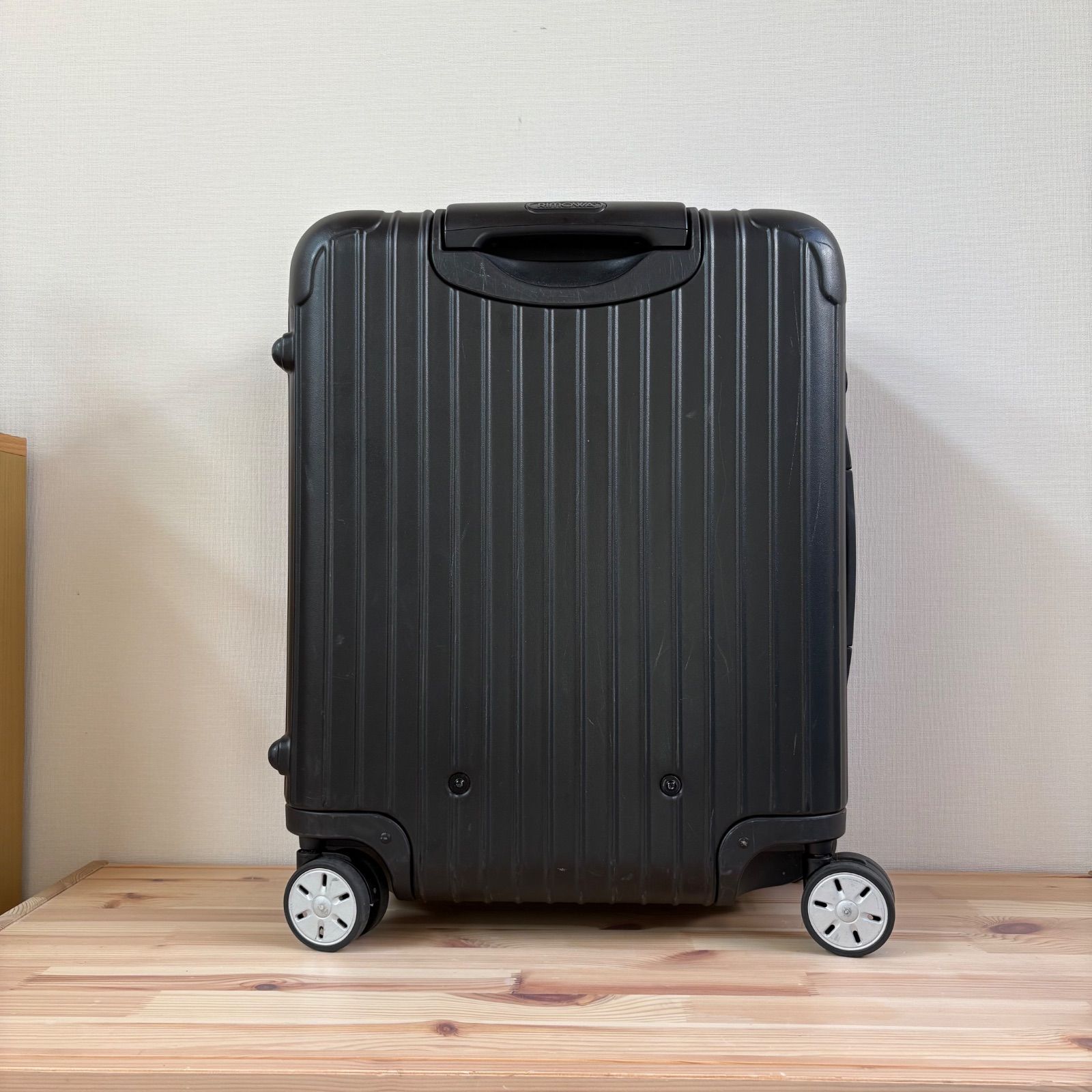 RIMOWA SALSA 52L CABIN 4輪 リモワ サルサ ブラック キャリー