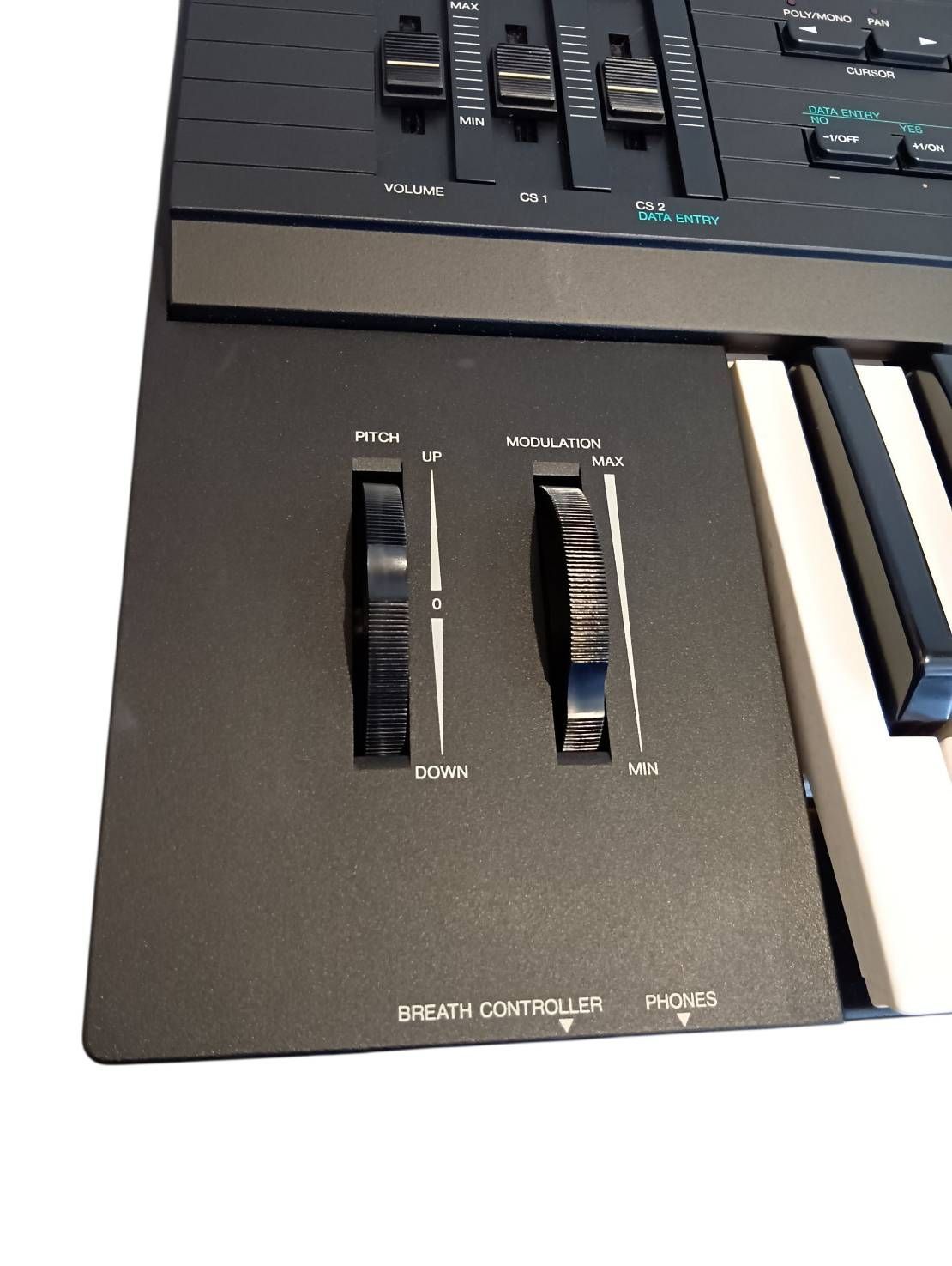 【美品！・動作良好】ヤマハ シンセサイザー DX7 II-D ケース&ROM付属 美品！・動作良好】ヤマハ シンセサイザー DX7 II-D ケース&ROM付属