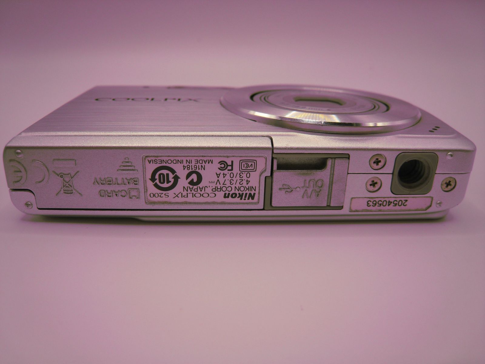 Synergy Digital 8GB SDHC Memory Card - Class 4 For Nikon Coolpix S200 & Other Digital Cameras