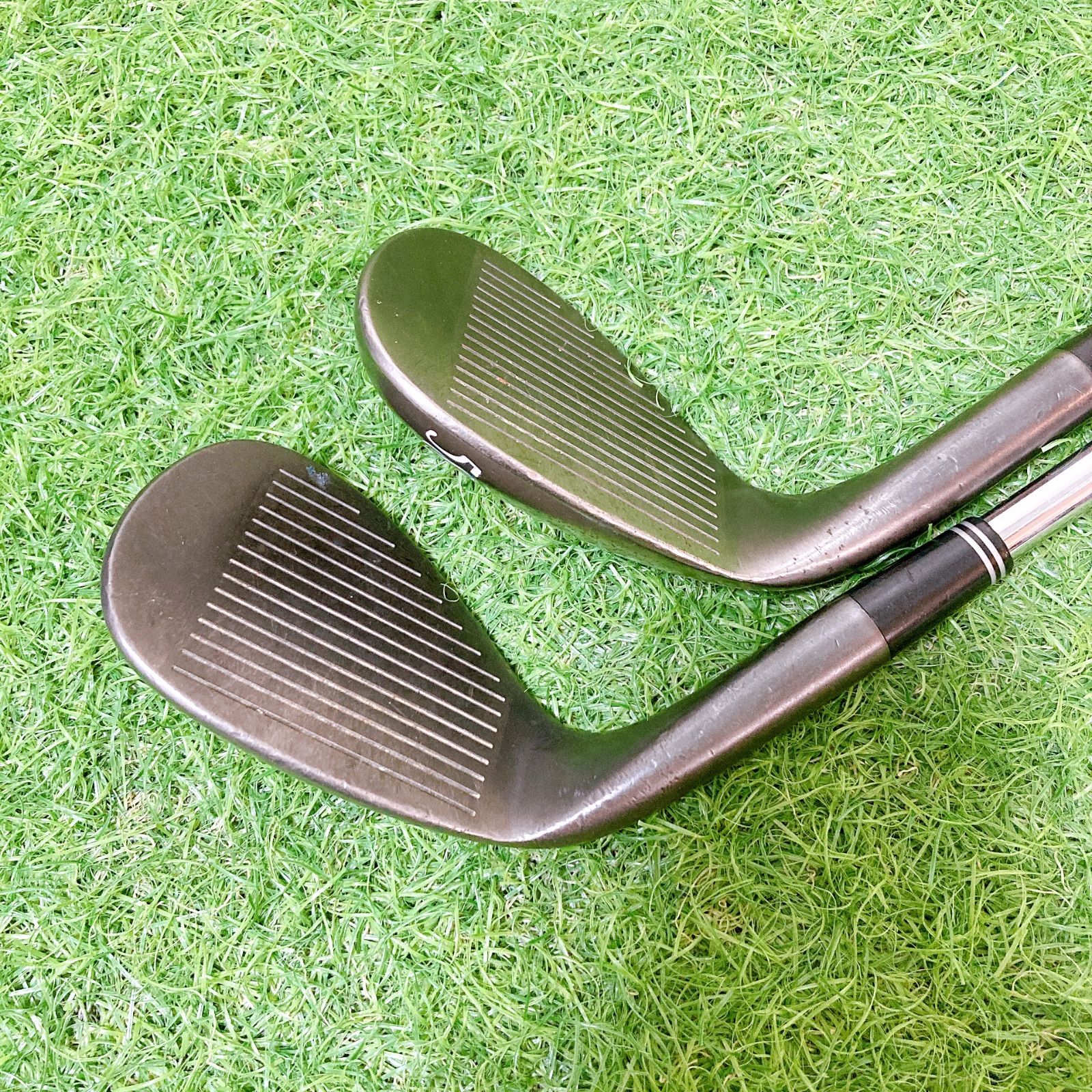 10.ゼクシオ ウェッジ ゴルフクラブ アイアン 2本 52° 58° - メルカリ