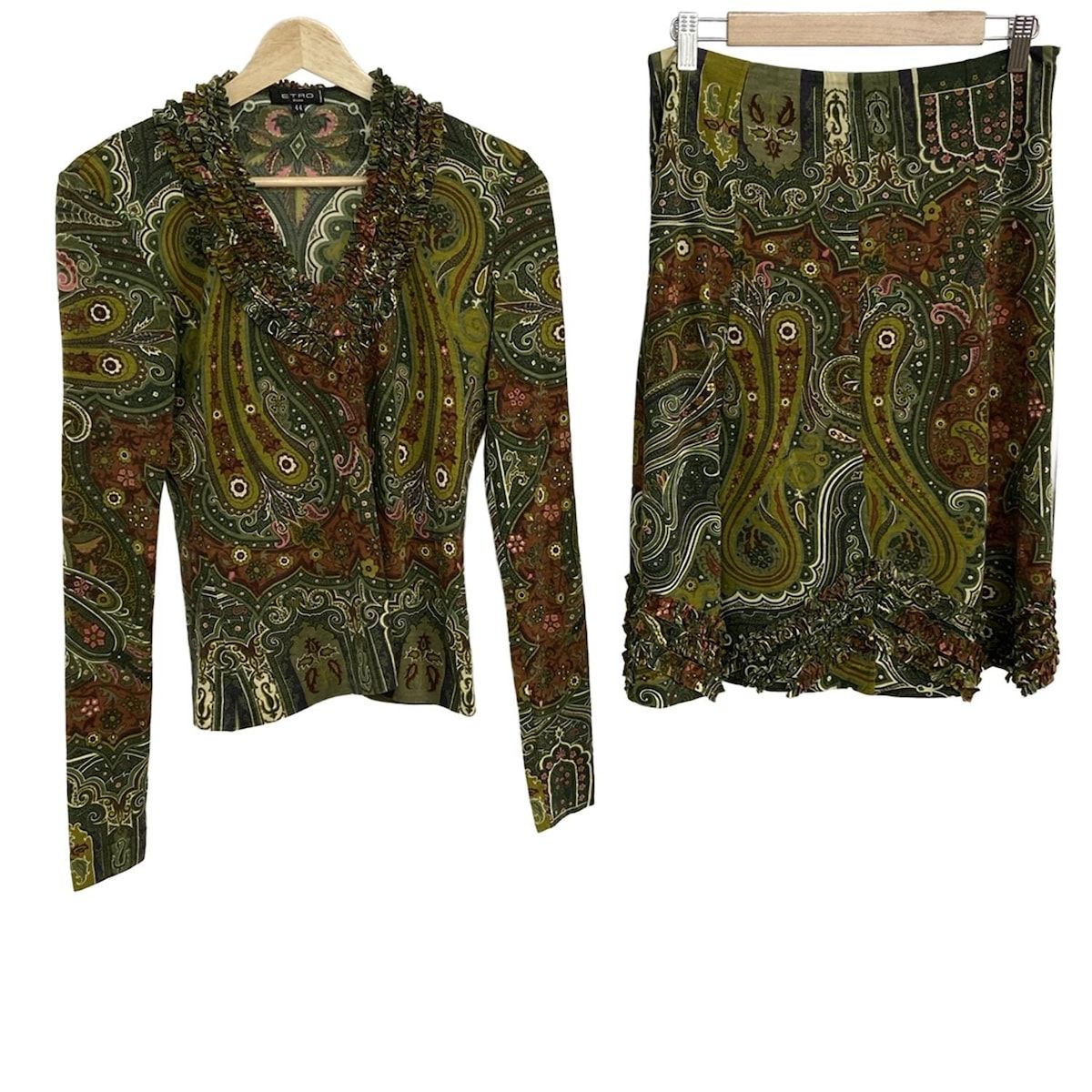新品同　エトロ　ETRO スカート 膝丈　渋グリーン　シルク混　ペイズリー　M 新品同 エトロ ETRO スカート 膝丈 渋グリーン シルク混 ペイズリー M