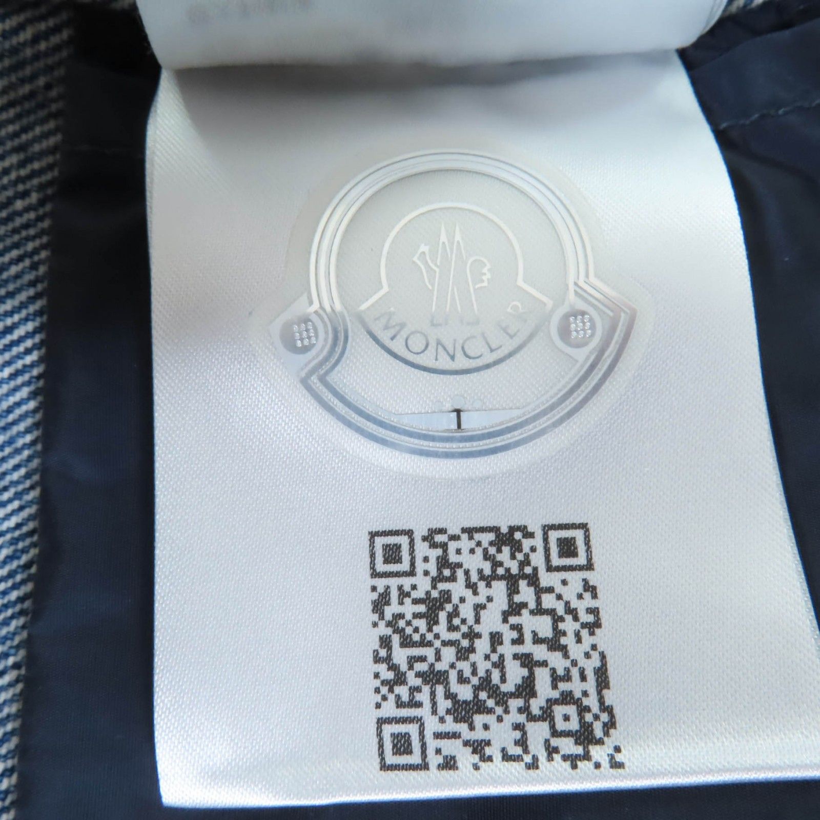 コットン100％ ロゴボタン