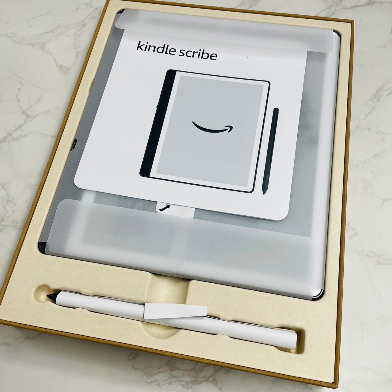 Kindle Amazon Kindle Scribe 第1世代 C4A6T4 電子書籍リーダー