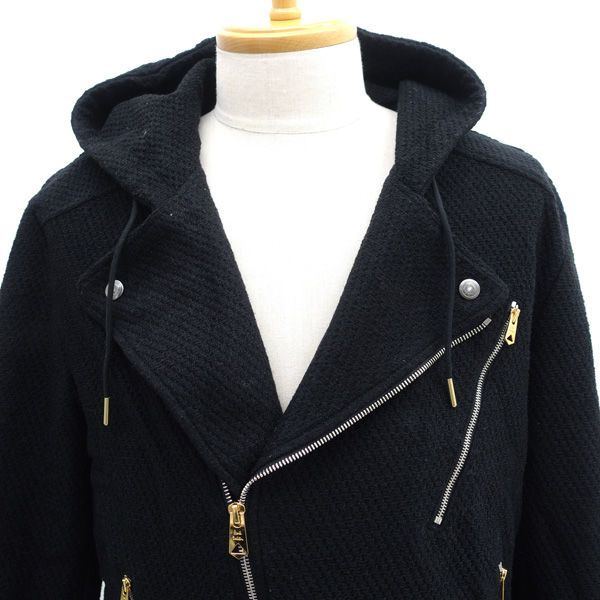 フード付き ブラック