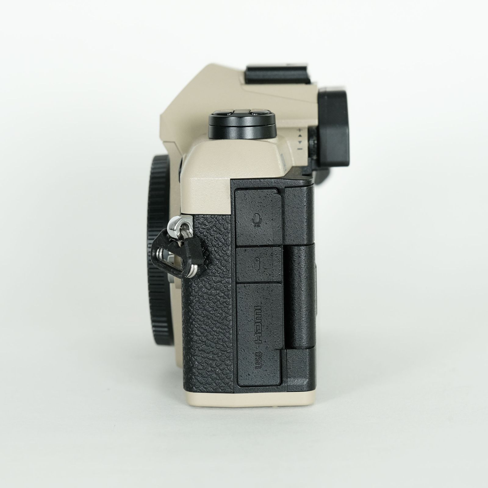 美品 | シャッター数1,030回] OM SYSTEM OM-5 Mark II ボディ サンド