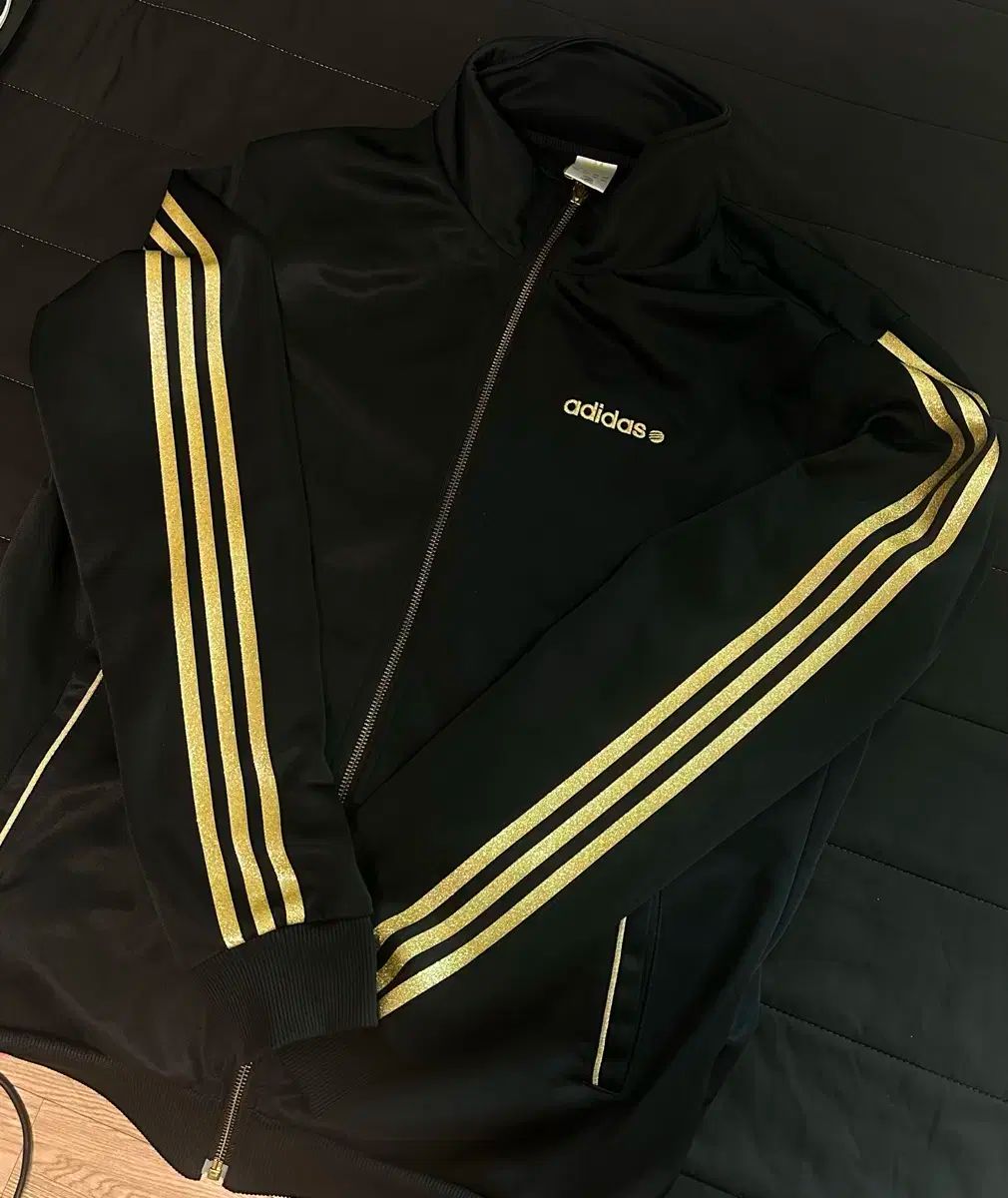 アディダス NEO レイベル GOLD ジャージ 唯一実物