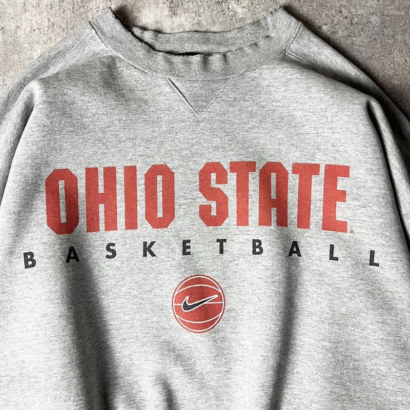 あ*い様 NIKE トレーナー 00s US製 00s NIKE TEAM センター スウォッシュ カレッジ ロゴ プリント 前V