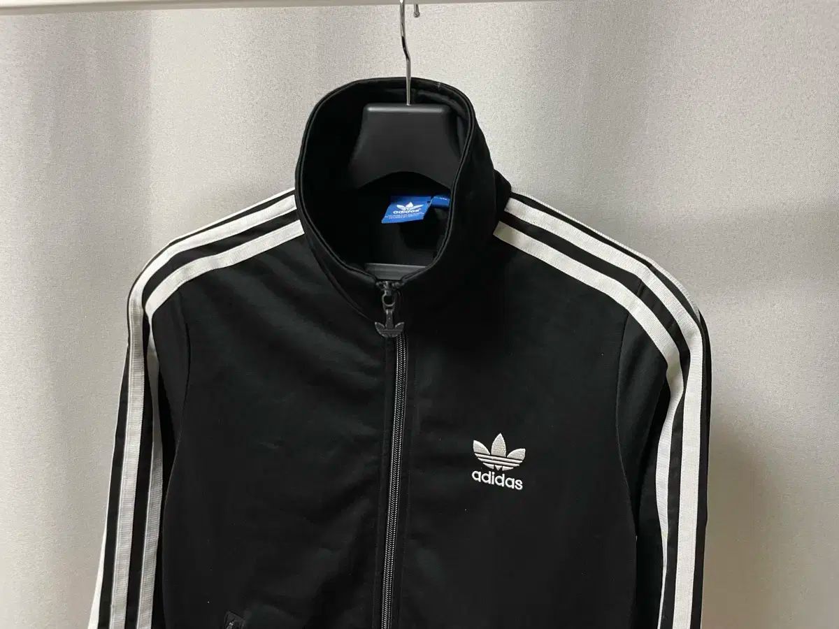 S 90 アディダス ファイヤーバード ジャージ トラックジャージ バックロゴ