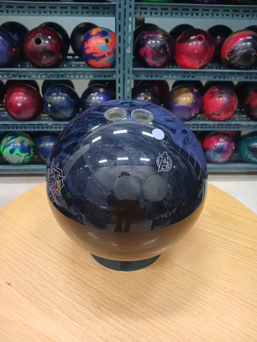 ボーリングボール 복원완 14 p 투핑거 ブラック팬サー