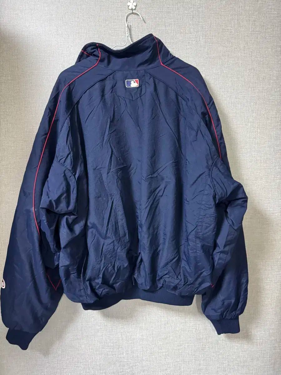 MLB ボストン マジェスティック 起毛 アウター 105