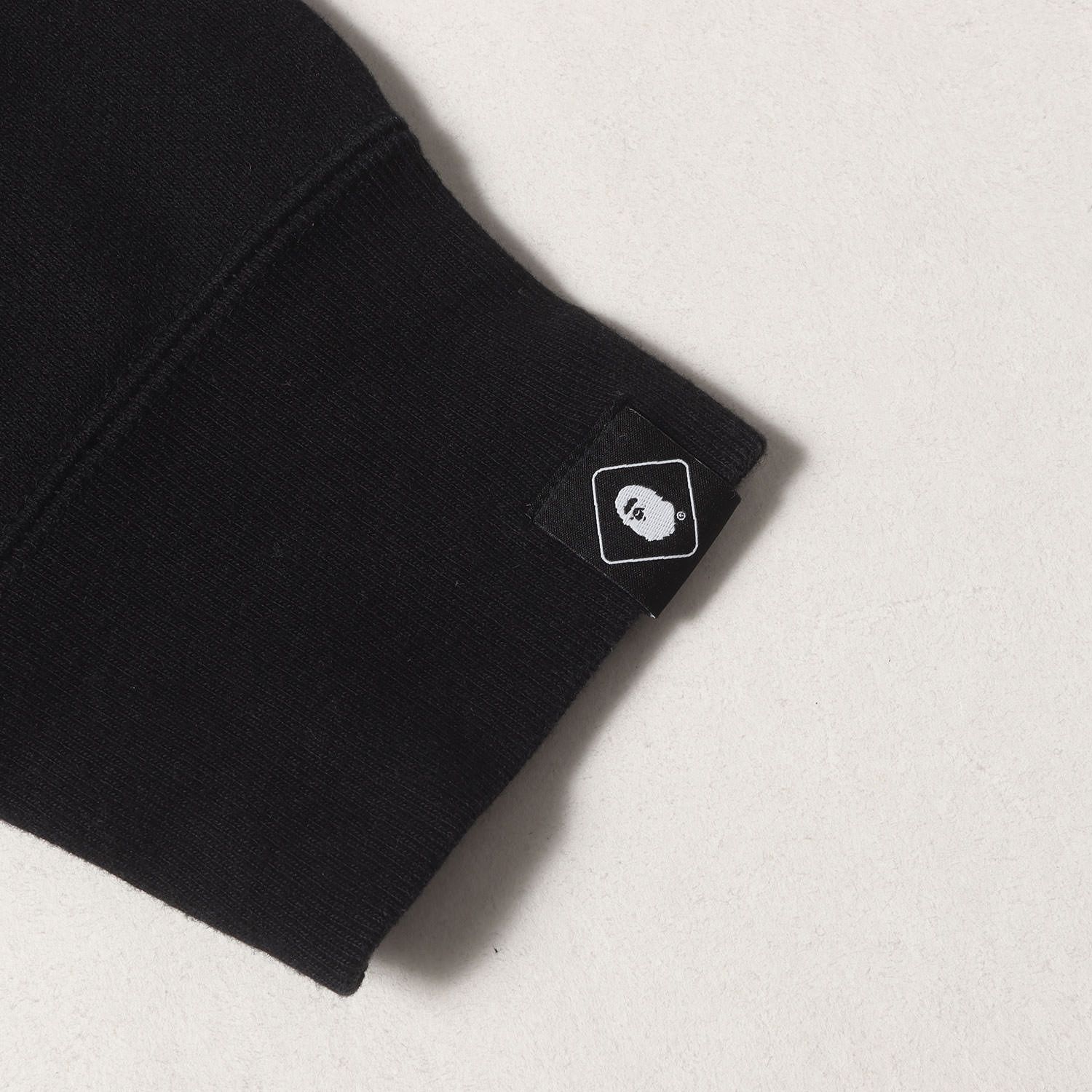 A BATHING APE ア ベイシング エイプ パーカー ブラック 黒 サイズ:M 